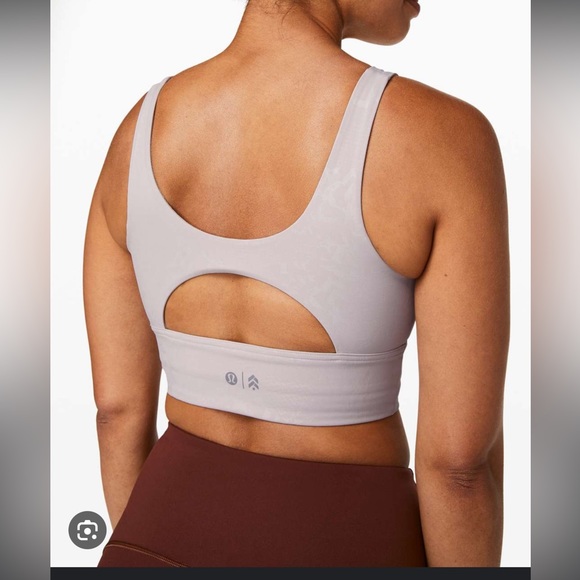 Lululemon x Barry’s Bootcamp Stronger as One Long Line Bra Emboss Light Chrome 6 - Picture 5 of 5
